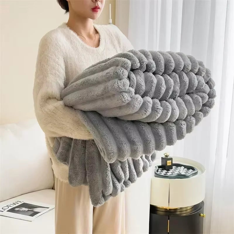 Luxury Soft Faux Rabbit Fur Throw Blanket Fluffy Warm Solid Color Plush Blanket for Sofa Bed Single Double Spring Autumn Plaid